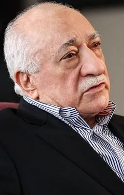 FETÖ'cüler Hristiyanlığın en katı mezhebine geçtiler