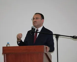 Bozdağ: Hayırcıların safına bakın