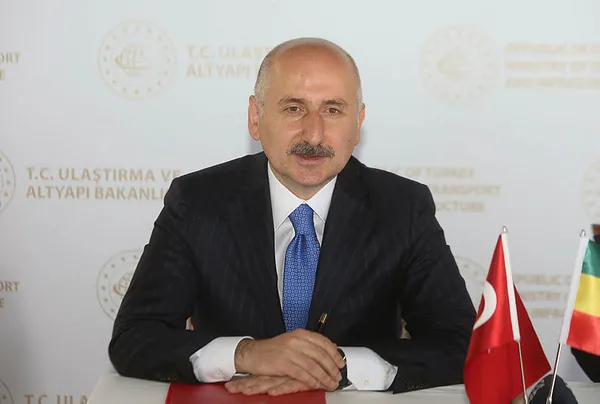 pttde-yeni-donem-bugun-basliyor-bakan-resmen-duyurdu-1624010880789.jpg PTT'de yeni dönem bugün başlıyor! Bakan resmen duyurdu-2