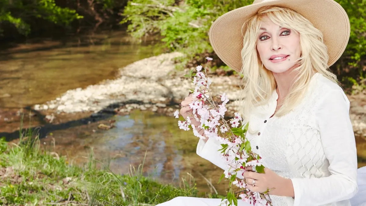 Country müziğin efsanesi Dolly Parton hayatını kaybetti: ABD Başkanı Trump bayrakların yarıya...