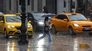 Meteoroloji’den 17 ile kritik uyarı: Atkıları sarın şemsiyeleri hazırlayın
