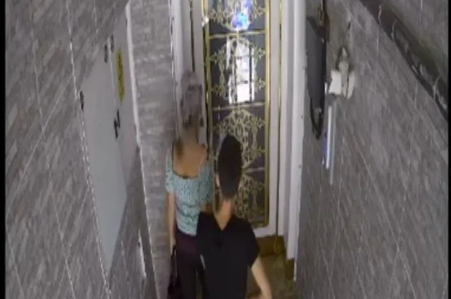 İstanbul'da "seri hırsızlar" 20 günde 11 evi soydu! Parmak izi kalmasın diye bakın ne yaptılar