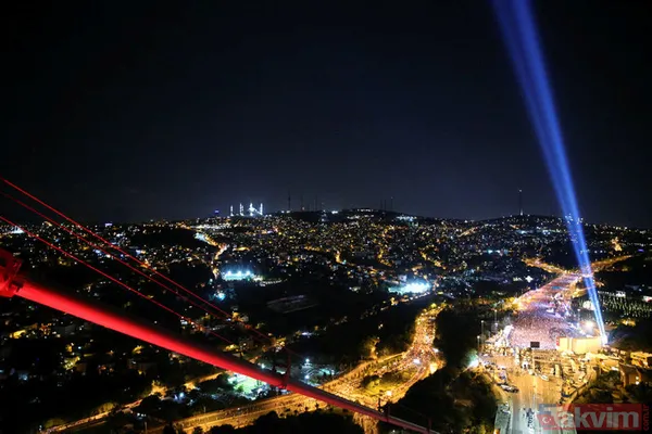15 Temmuz Şehitler Köprüsü'ne akın akın geldiler - 11