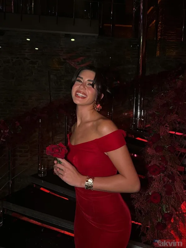 Sibil Çetinkaya aşk hayatında ne istediğini anlattı: "Ben güldürüyorum diye onun komik olduğunu sanıyorum" - 6