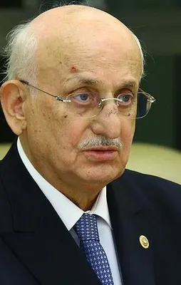 "FETÖ insanları mankurt yapıyor"