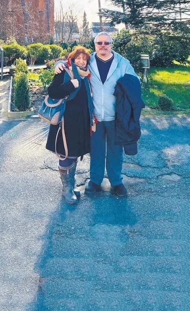 Eşiyle birlikte coronavirüsü yenen doktor turunçgilleri önerdi-2