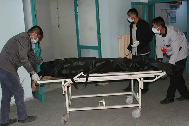 Van’da İran sınırında 6 erkek cesedi bulundu-1