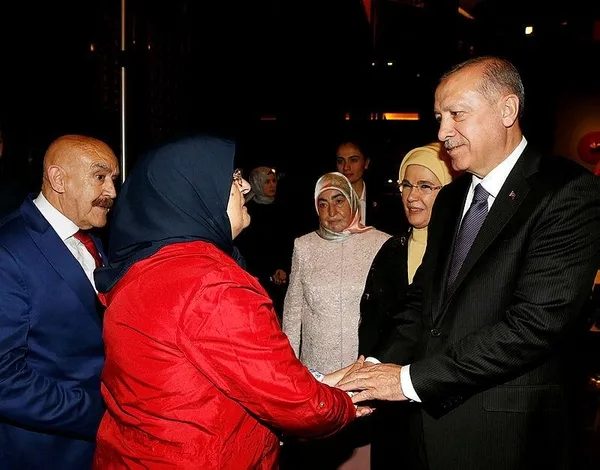 Cumhurbaşkanı Erdoğan Külliye'deki iftar sonrası emekliye müjde-2