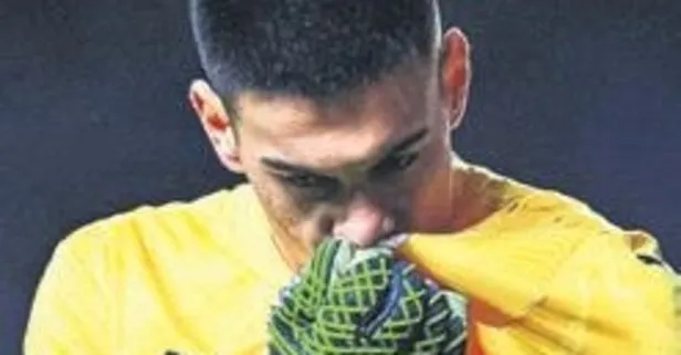 Fenerbahçe kalecisi İrfan Can Eğribayat: Bu takımın bir parçası olmaktan gurur duyuyorum