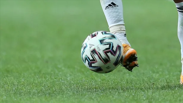 super-ligde-bu-hafta-hangi-maclar-var-iste-12-hafta-mac-programi-ve-haftanin-karsilasmalari-1607582364648.jpg Süper Lig'de bu hafta hangi maçlar var? İşte 12. hafta maç programı ve haftanın karşılaşmaları-5