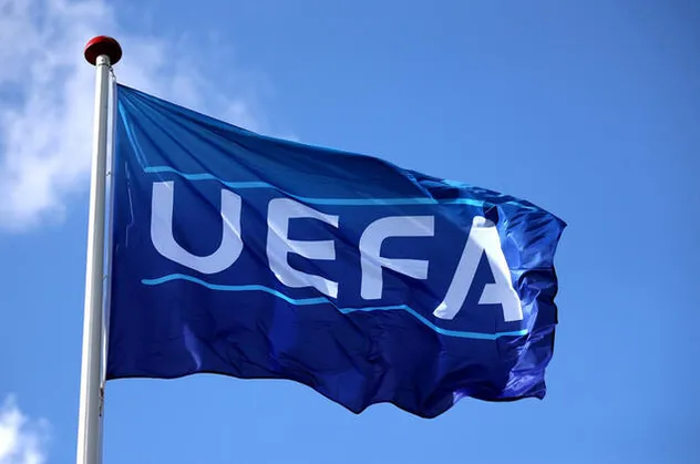 UEFA'dan Ajax'ın kalecisi Andre Onana'ya 1 yıl men cezası