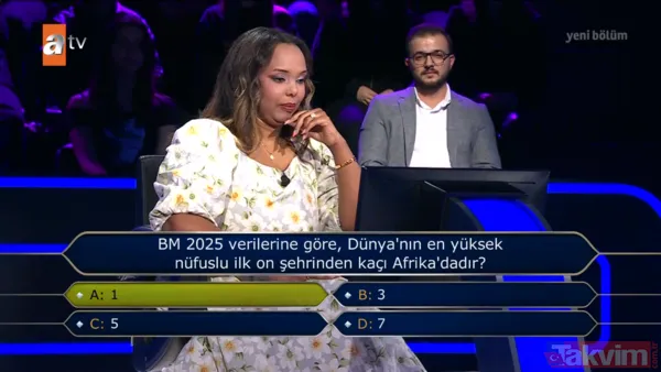 Kim Milyoner Olmak İster'de Cibutili Ladan stüdyoyu gülümsetti! "Eşim Esmerim Biçim Biçim dinletiyor" - 10