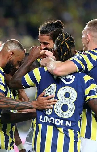 Fenerbahçe, Kadıköy’de Alanyaspor karşısında gol şov yaptı!