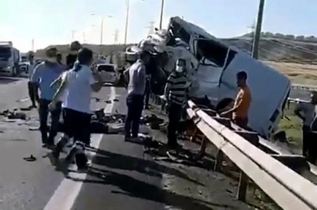 Ankara'da zincirleme kaza: 17 yaralı