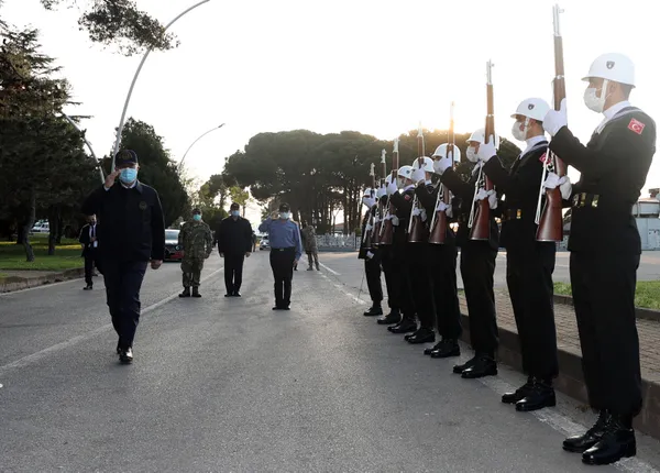 son-dakika-milli-savunma-bakani-hulusi-akar-pence-yildirim-ve-pence-simsek-operasyonlarinda-etkisiz-hale-getirilen-terorist-sayisi-68-oldu-1620199501886.jpg