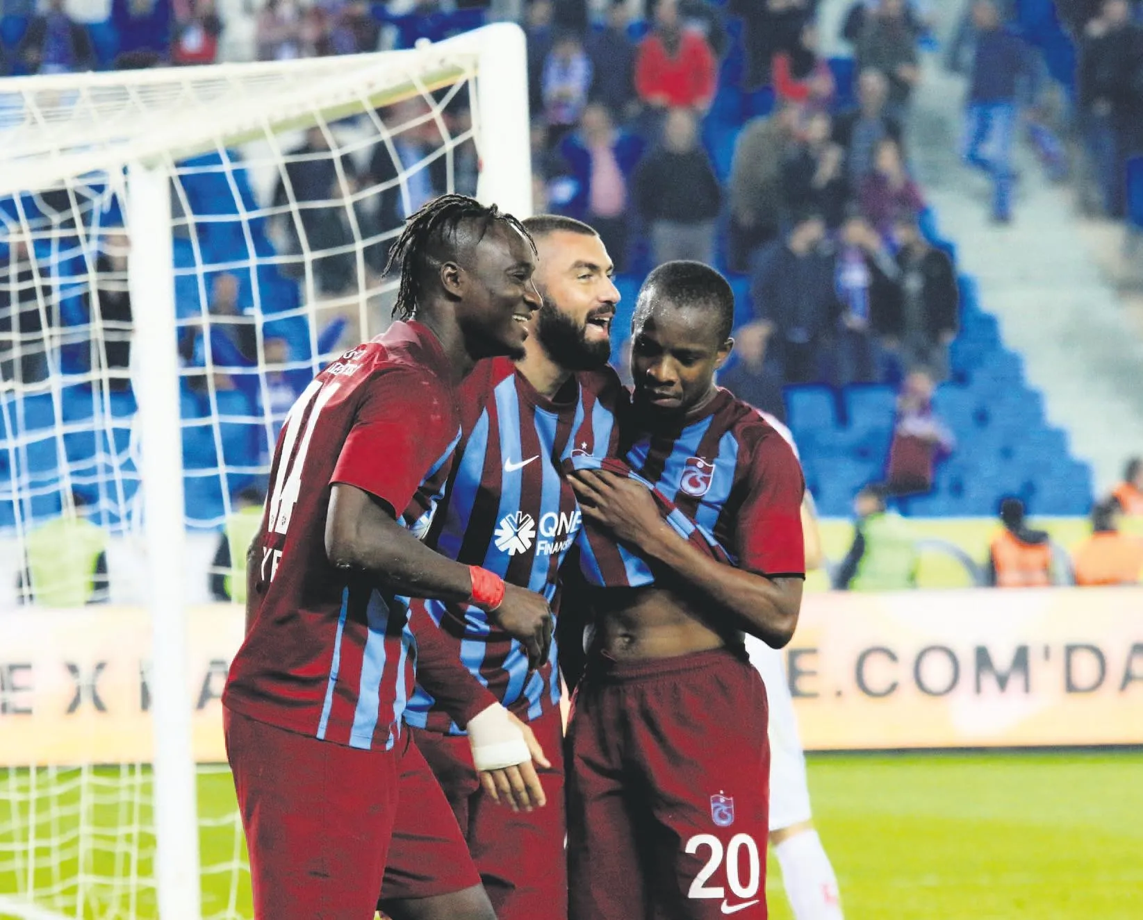 Yarışın içindeyiz