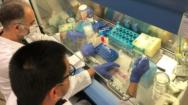 son-dakika-koronavirus-salgini-icin-mujdeli-haber-ilac-icin-tarih-verildi-1591883182909.jpg Son dakika: Koronavirüs salgını için müjdeli haber! İlaç için tarih verildi-5