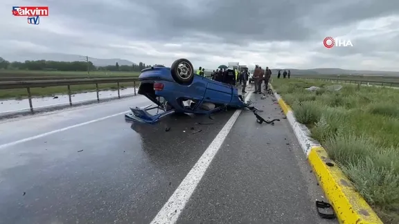 Sivas'ta feci kaza: 1 ölü, 4 yaralı - İZLE