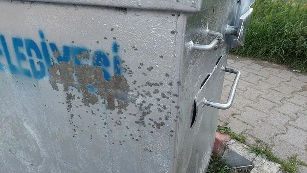 Samsun'da silahlı saldırıda yaralanan adamı çöp konteyneri kurtardı!-4