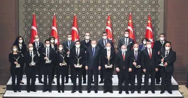 Ο Πρόεδρος Ρετζέπ Ταγίπ Ερντογάν παρακολούθησε την τελετή T AwardsB ScienceTAK και TÜBA Science Awards