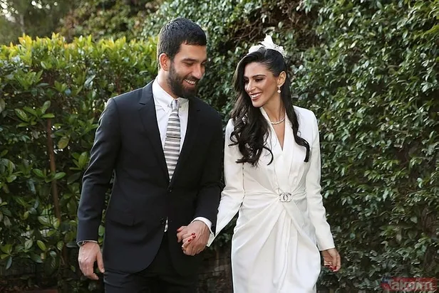 Silahla Berkay'ın yanına giden Arda Turan ateş açtı-1