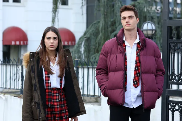 kardeslerim-109-bolumden-ipuclari-ortaya-cikti-surpriz-misafir-herkesi-sok-eder-1702630752826.jpg Kardeşlerim 109. bölümden ipuçları ortaya çıktı: Sürpriz misafir herkesi şok eder!-5