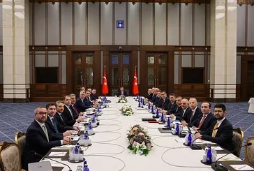 Cevdet Yılmaz’dan EKK sonrası güçlü ekonomi mesajı: Türkiye pozitif ayrıştı