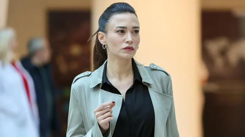 bahar-dizisiyle-ilgili-hic-bilmediginiz-gercek-ilk-sezonun-ardindan-ortaya-cikti-1721488962221.jpg İlk sezonun ardından ortaya çıktı! Bahar dizisiyle ilgili hiç bilmediğiniz gerçek!-9