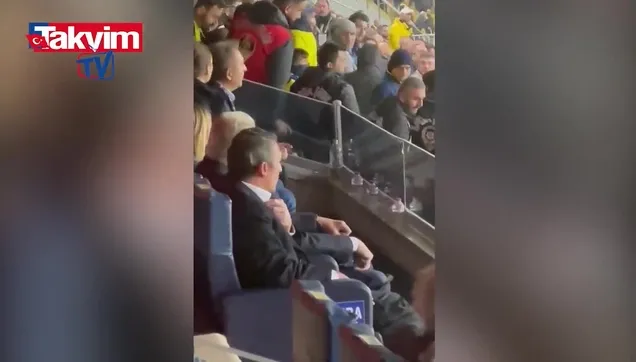 Kadıköy’de taraftardan Ali Koç’a tepki!