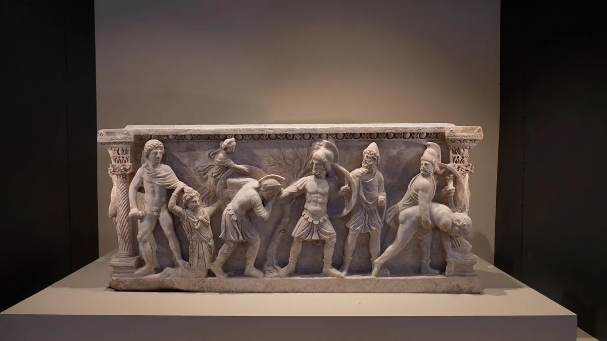 1781192940722.jpeg Bakan Ersoy Roma'dan duyurdu: Troya'nın eşsiz mirası Kolezyum'da-3