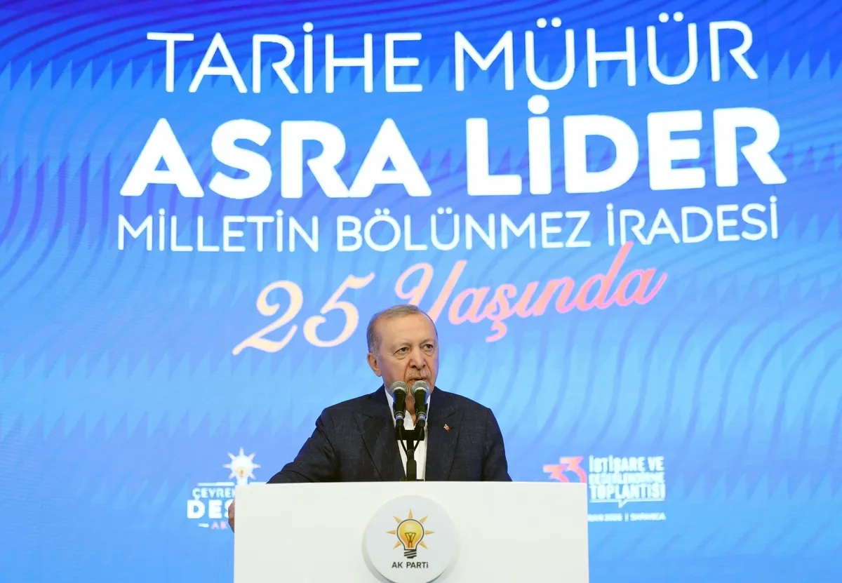 baskan-erdogandan-sakaryada-manifesto-gibi-konusma-israili-titretecek-sozler-ak-parti-teskilatina-uyari-meydan-1782655284923.jpeg Başkan Erdoğan'dan Sakarya'da manifesto gibi konuşma! İsrail'i titretecek sözler | AK Parti teşkilatına uyarı: Meydanın hakkını verin-13