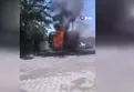 Park halindeki tur otobüsü alev alev yandı!