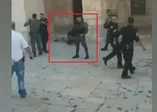 Mescid-i Aksa'ya giden çocuğu İsrail polisi gözaltına aldı (Video)