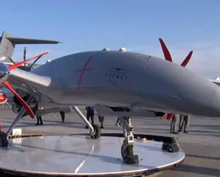 Türkiyenin yerli ve milli silahlı İHAsı Akıncı ilk defa görücüye çıktı