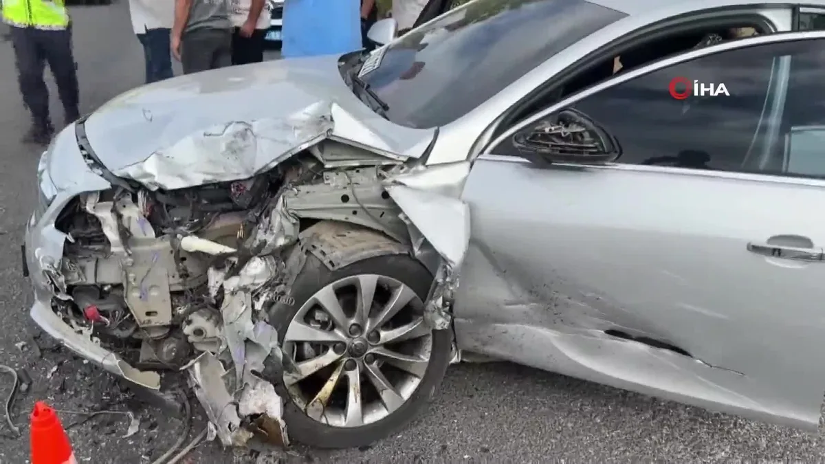 Uşak'ta kaza: 2 ölü, 2 yaralı!