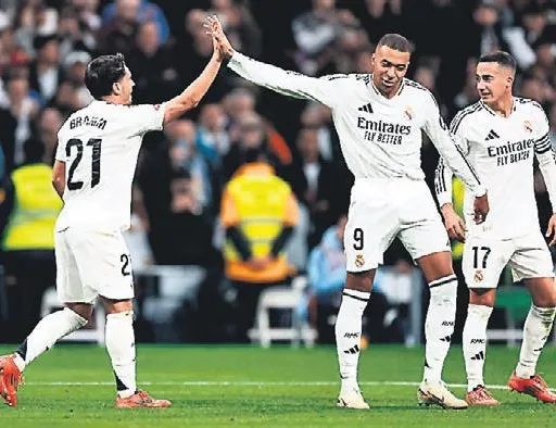 Real Sevilla’yı yıktı