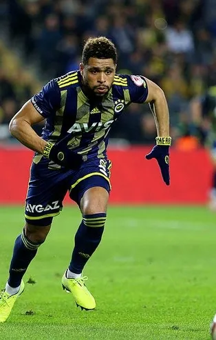 Simon Falette gitmiyor