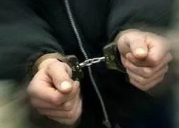 Dağdan inen 10 kişi tutuklandı