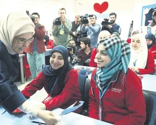 Emine Erdoğanın başlattığı okuma-yazma seferberliği amacına ulaştı