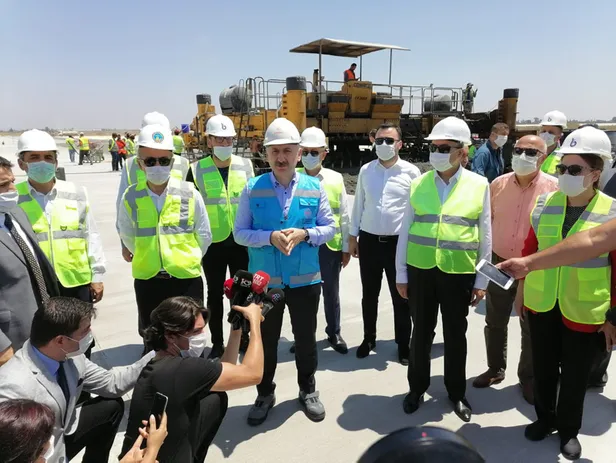 Ulaştırma ve Altyapı Bakanı Adil Karaismailoğlu'ndan Çeşmeli-Taşucu otoyolu müjdesi-3