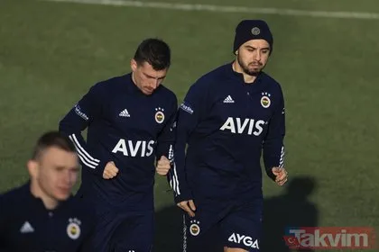 Dev derbi öncesi şok sözler: Hakemler Fenerbahçe forması giyiyor