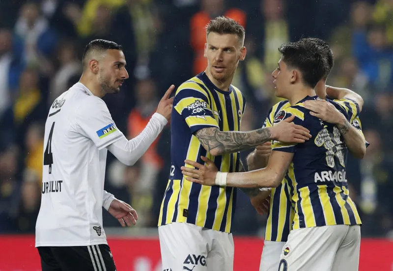 Fenerbahçe'de Ali Koç'tan şok karar! Aziz Yıldırım... - 10