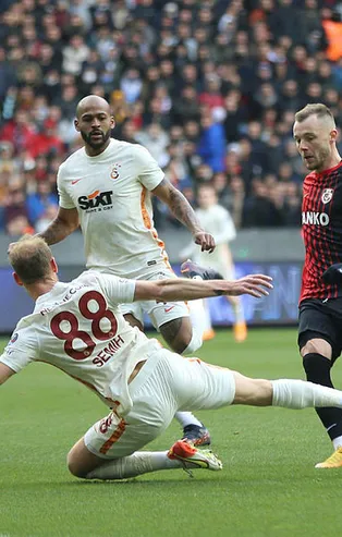 Galatasaray'da Semih Kaya'nın sağ bek faciası! Rakamlar şok etkisi yarattı