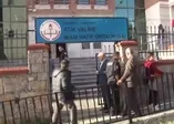 Üsküdar'da öğretmene silahlı saldırı