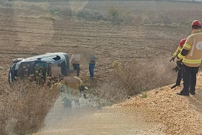 Eşe direksiyon dersi faciayla bitti: Şarampole uçtular!