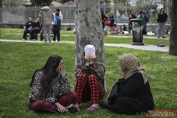 İstanbul'da deprem sonrası panik! Valilik sayıyı açıkladı: Yüksekten atlayanlar yaralandı | O anlar kamerada - 2