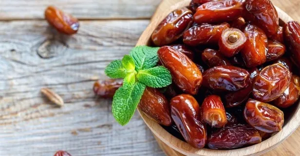 Her derde deva hurma