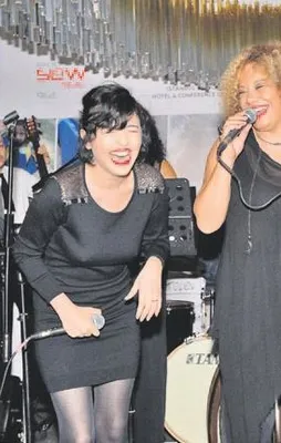 Çocuklar için sahnedeler