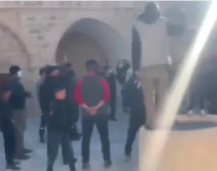 koronavirus-salgini-doneminde-israilli-bir-grup-filistin-bati-seriadaki-hz-musanin-kabrinde-alkollu-uyusturuculu-parti-duzenledi-1609150175986.jpg Koronavirüs salgını döneminde İsrailli bir grup Filistin Batı Şeria'daki Hz. Musa'nın kabrinde alkollü uyuşturuculu parti düzenledi-10