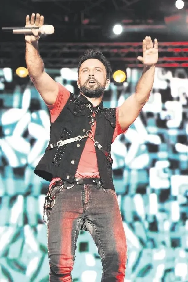 1721801761128.jpeg Tunç Soyer paraları konserlerde çarçur etmişti | 24 milyonluk Tarkan konseri hakkında soruşturma başlatıldı-4